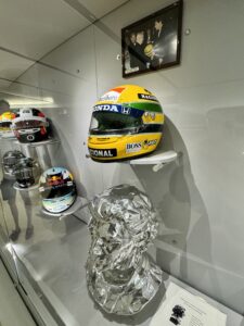 Senna Helmet